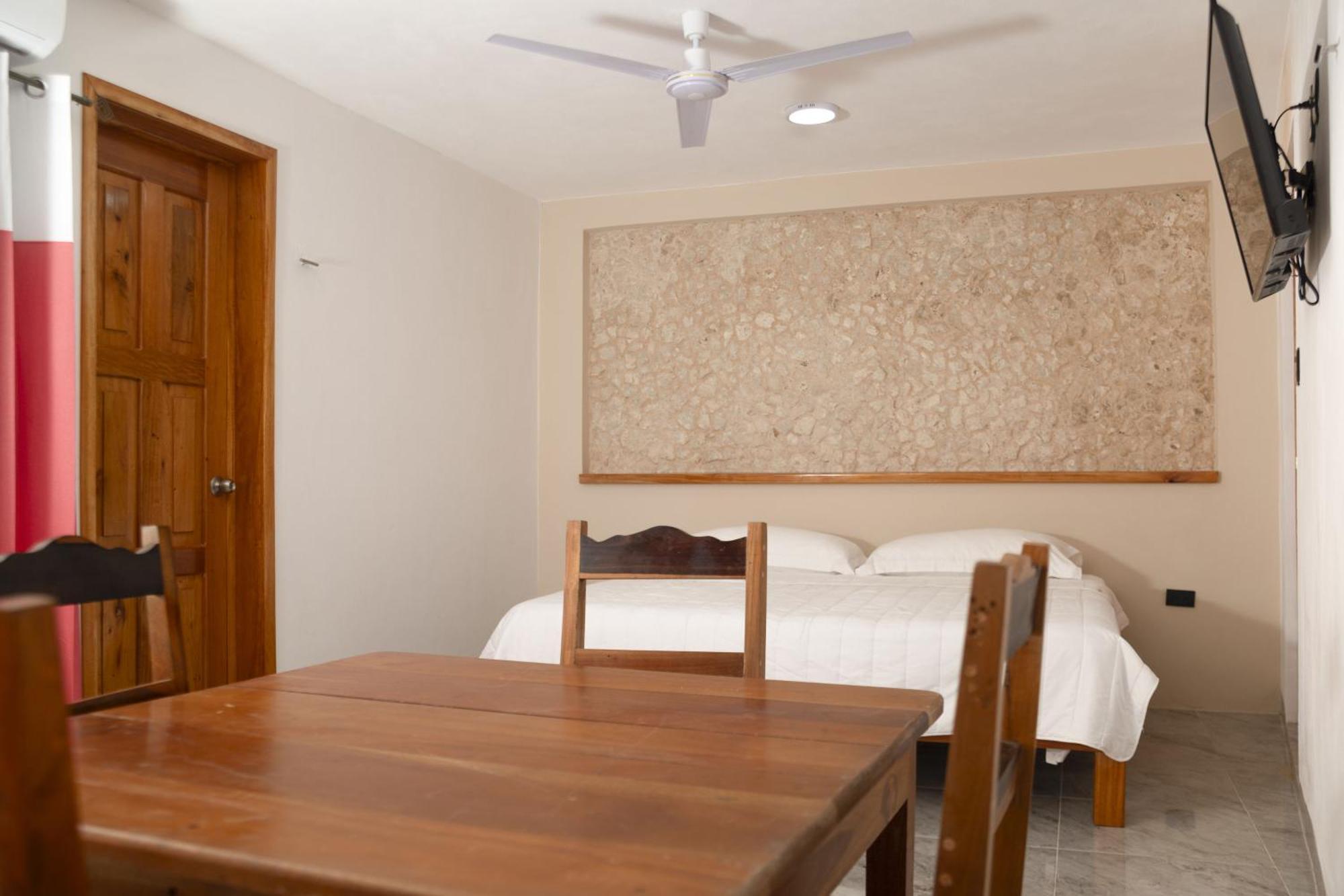 Casa Marco'S Otel Valladolid  Dış mekan fotoğraf