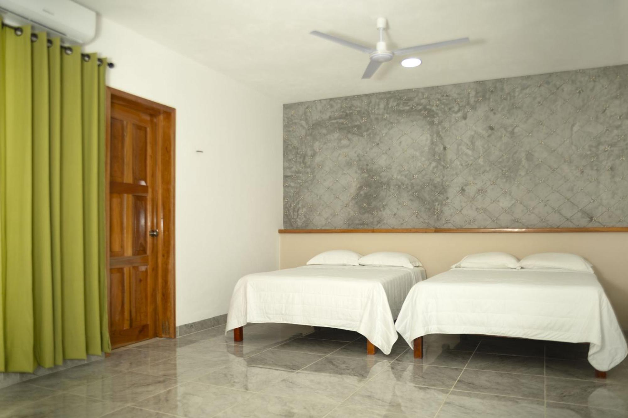 Casa Marco'S Otel Valladolid  Dış mekan fotoğraf