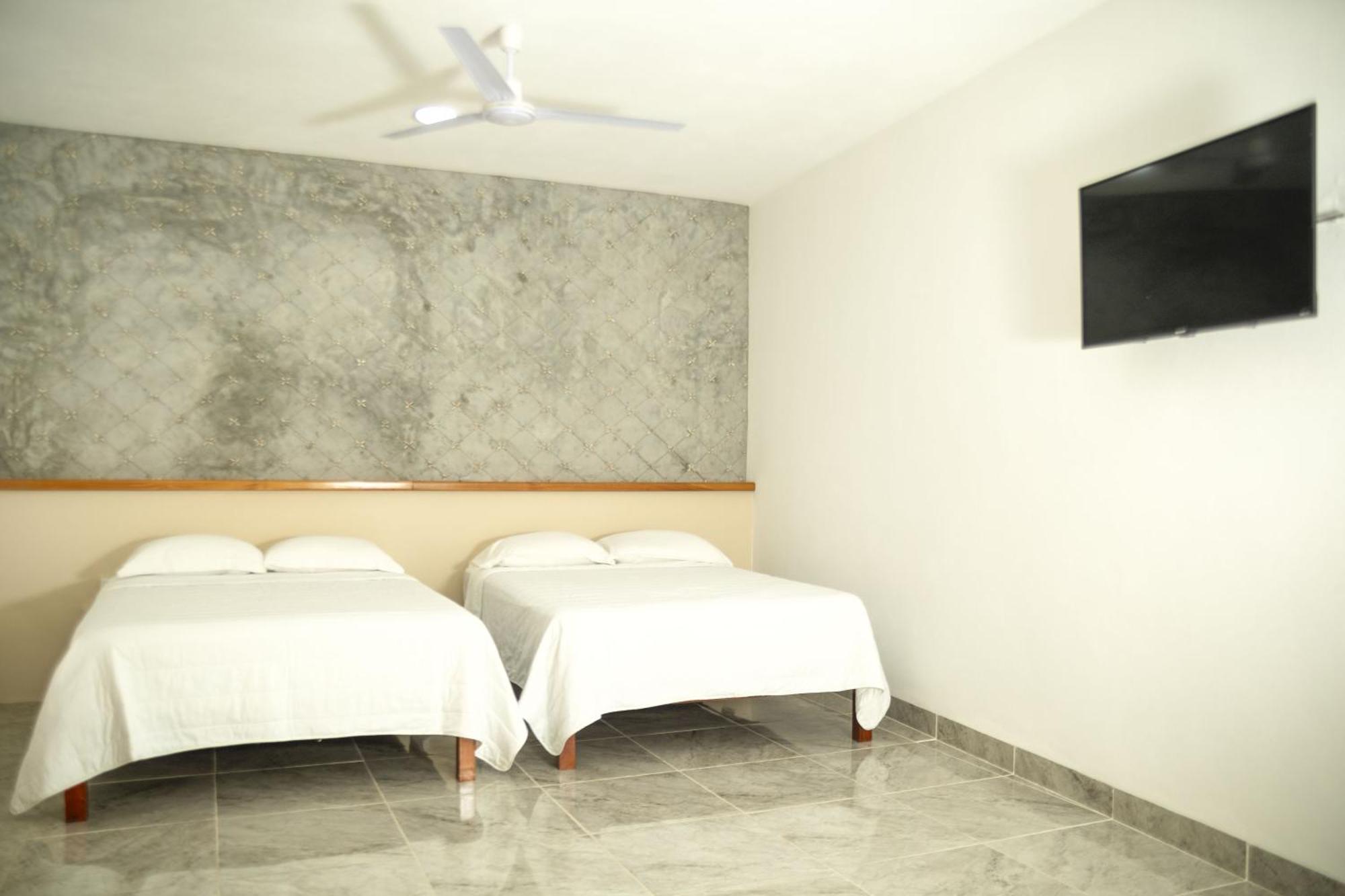 Casa Marco'S Otel Valladolid  Dış mekan fotoğraf